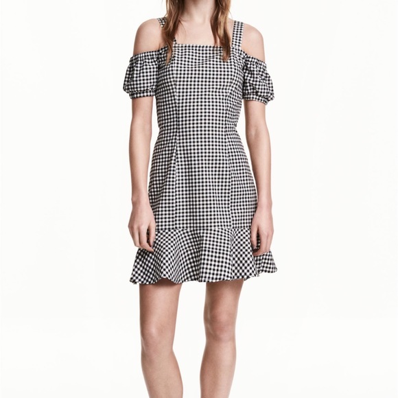 H&M Black + White Gingham Cold Shoulder Dress - Picture 2 of 15